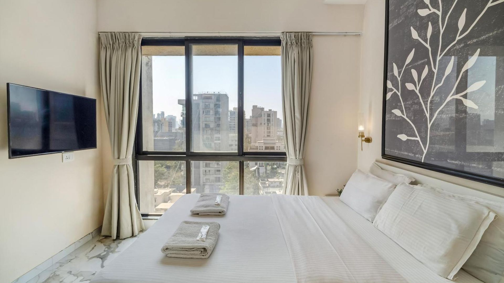 Milo Private 3bhk In Bandra *