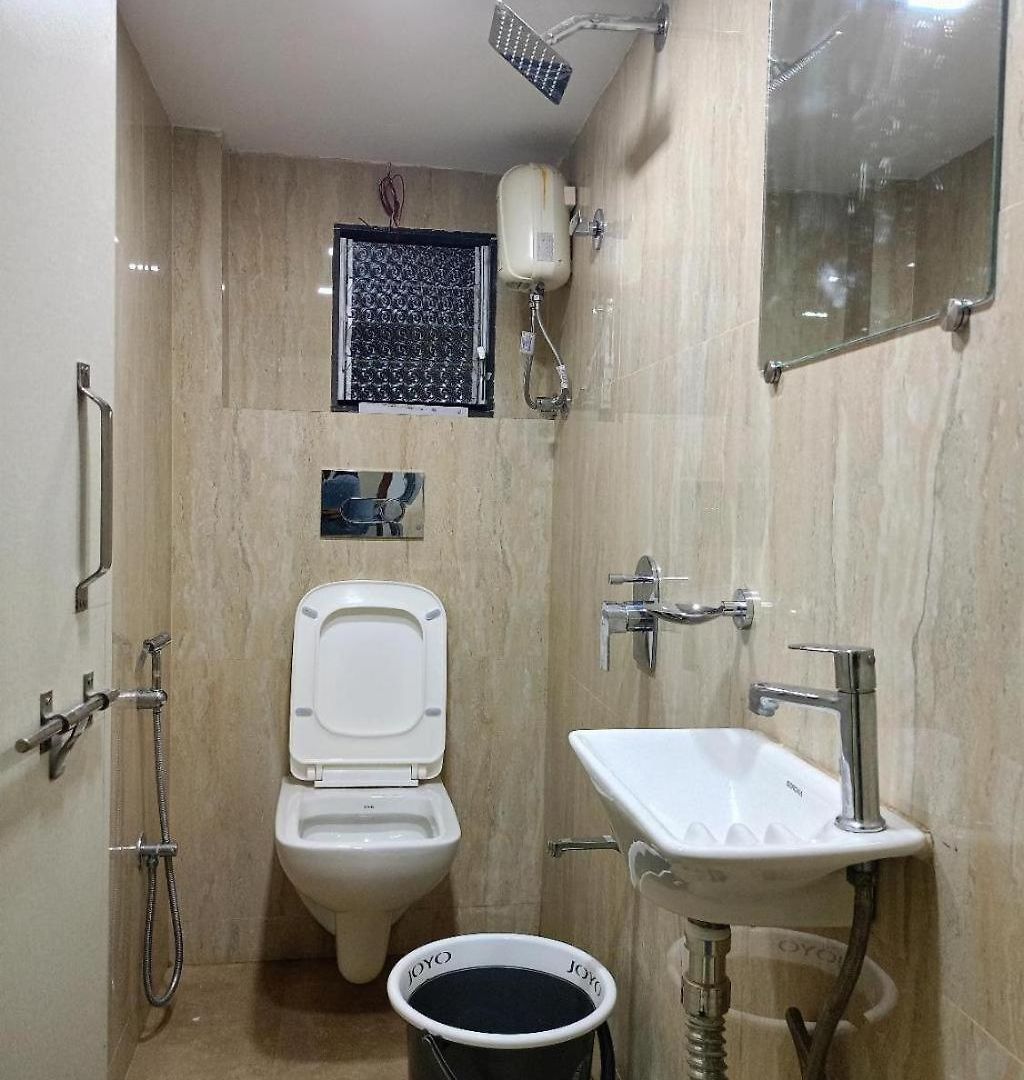 Tanvi - Nr International Airport Hotel