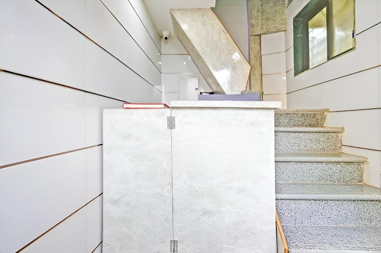 Hotel Tanvi - Nr International Airport Mumbai
