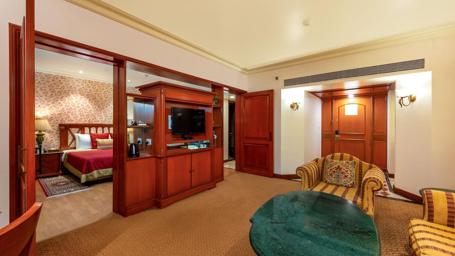 Hotel The Orchid Parle Mumbai