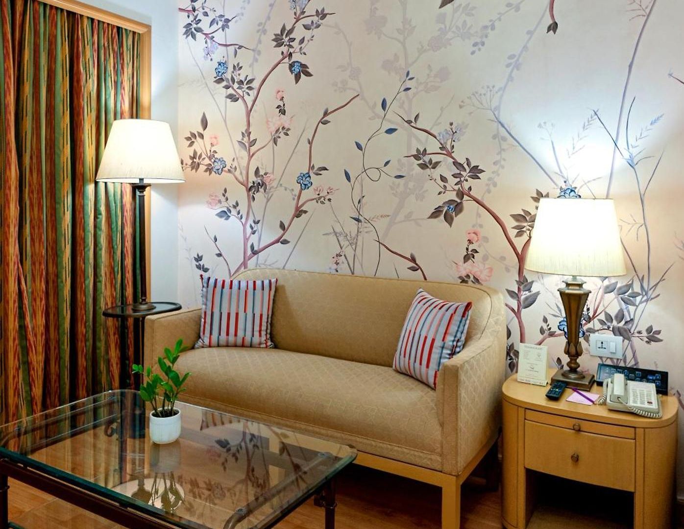 The Orchid Parle 5*