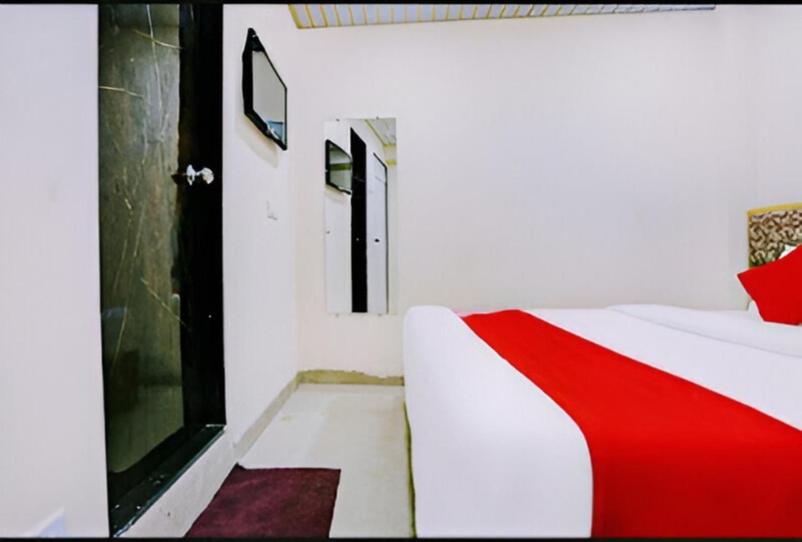Indigo - Near International Airport *