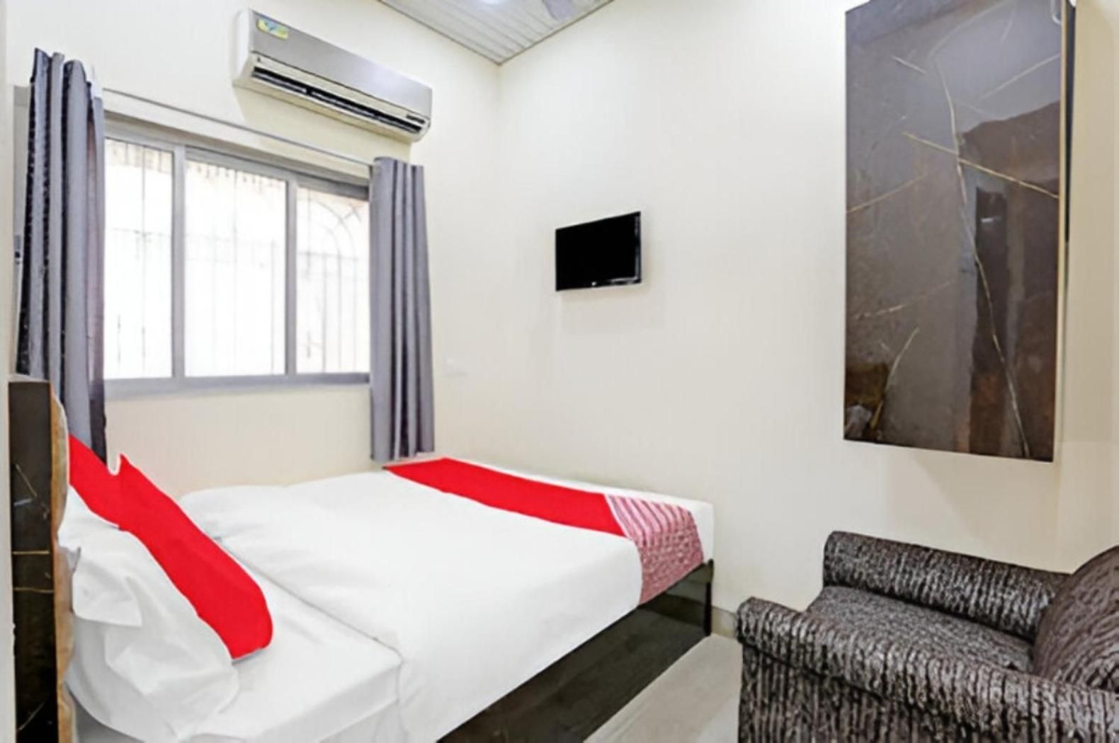 Indigo - Near International Airport *