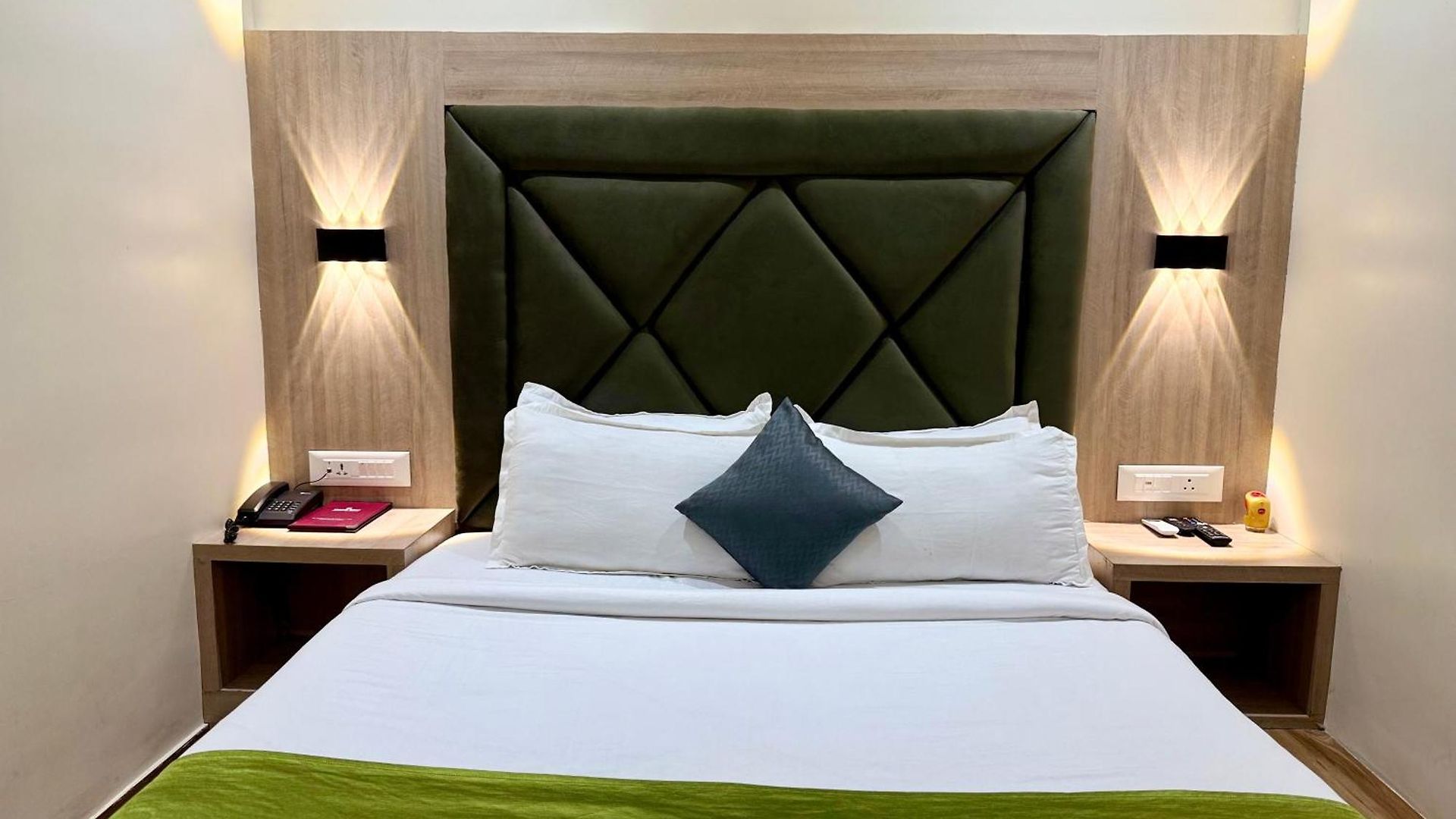 Riza Nesco Exhibition Centre Goregoan Hotel Mumbai