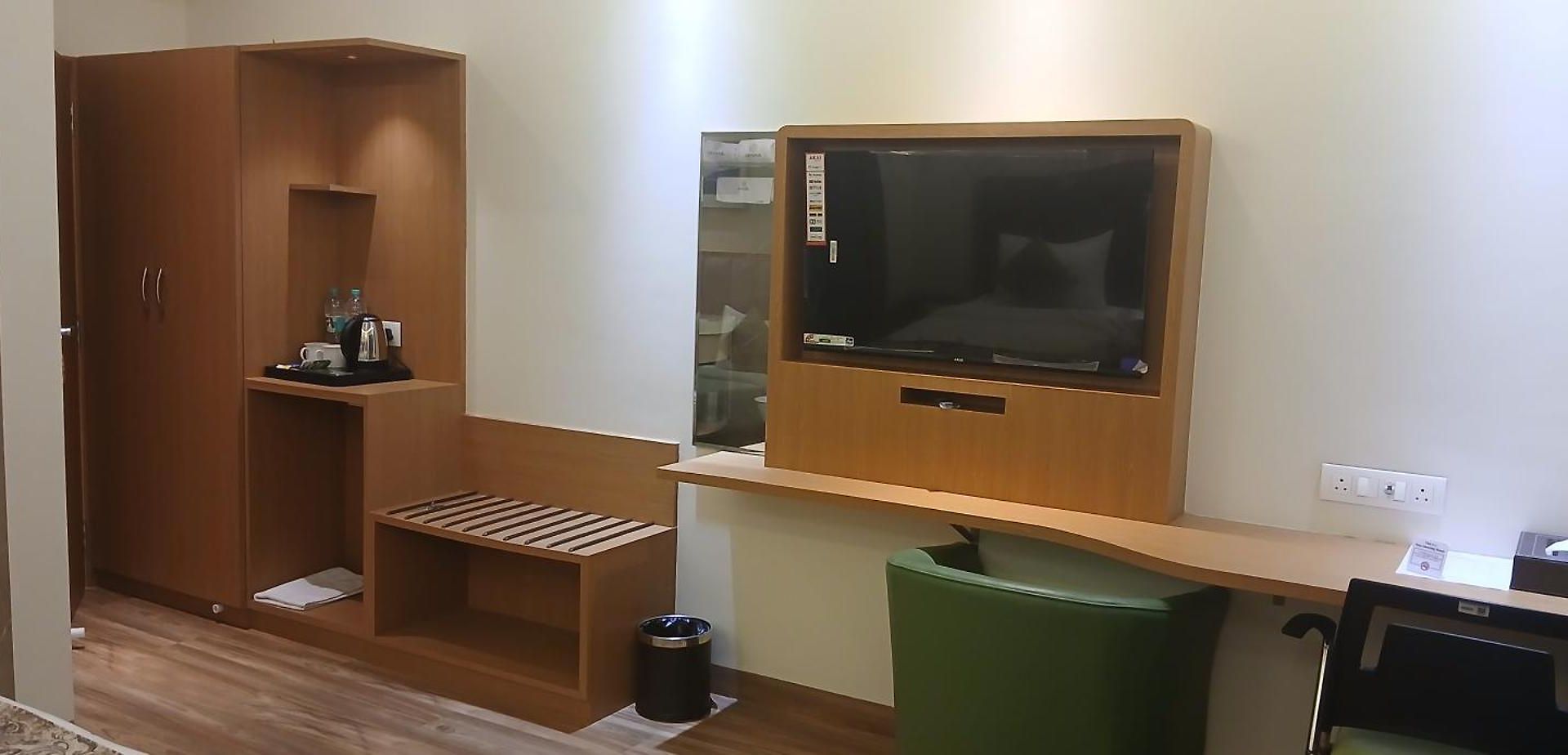 Shine Hospitality Premium