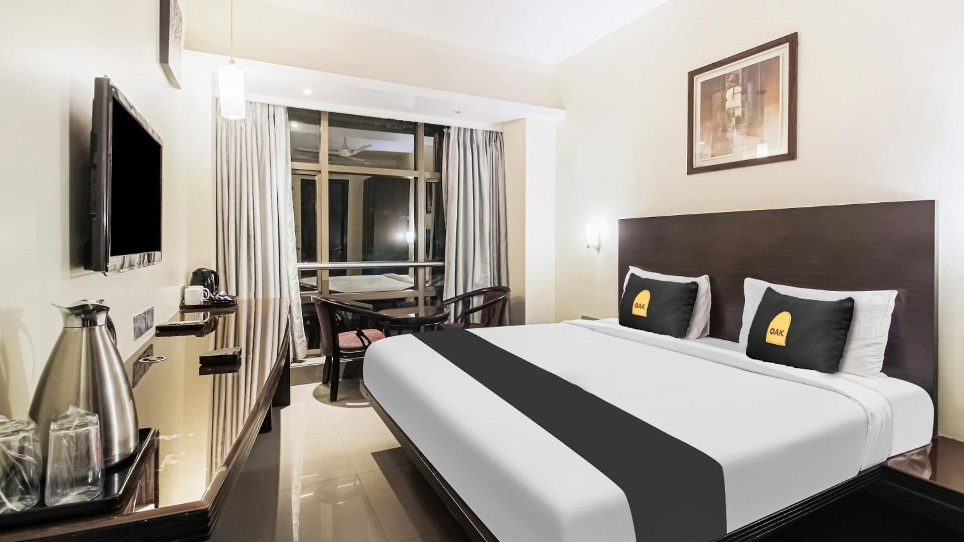 Townhouse Oak Shubhangan Near Juhu
