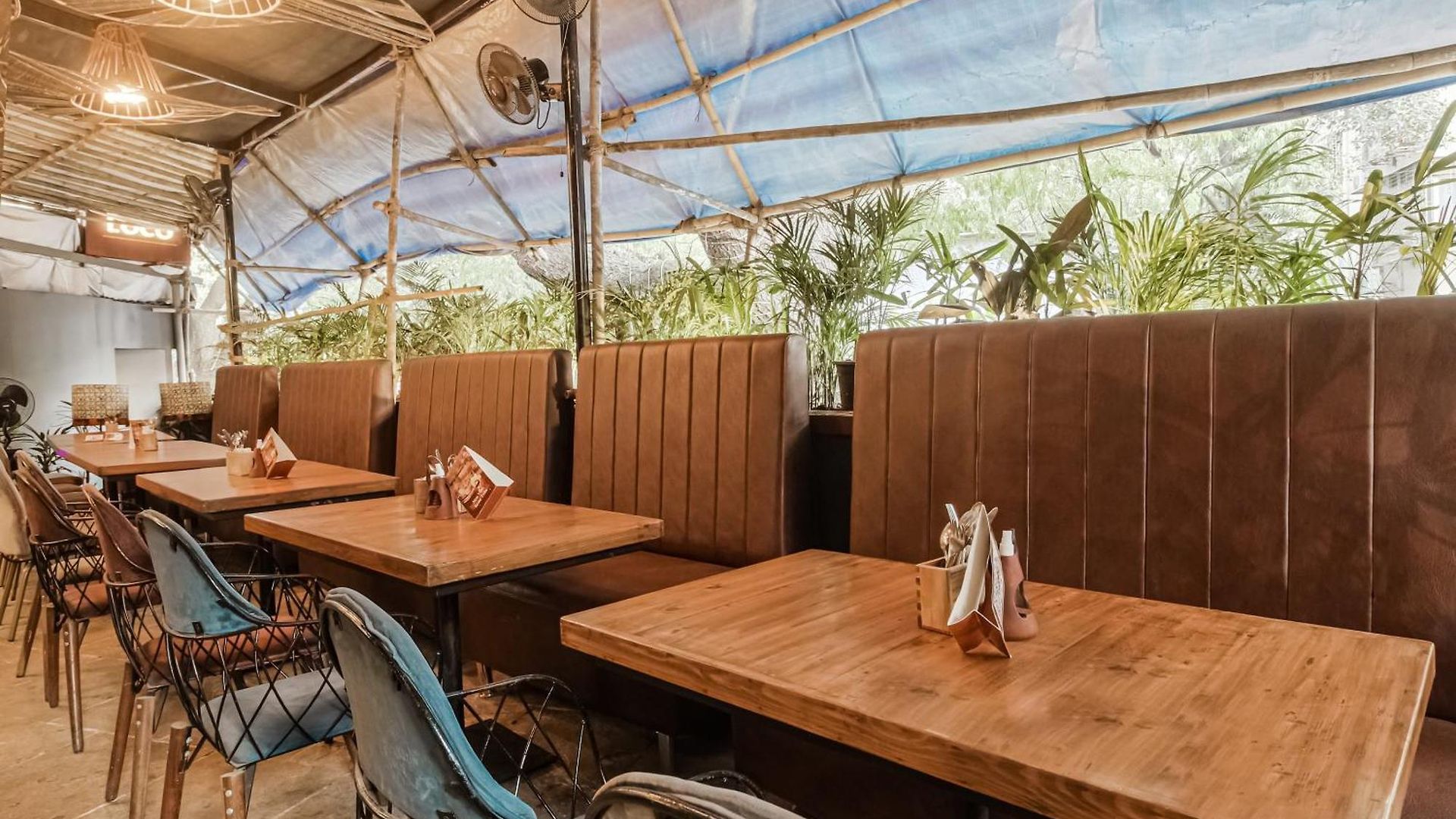 Townhouse Oak Shubhangan Near Juhu Hotel