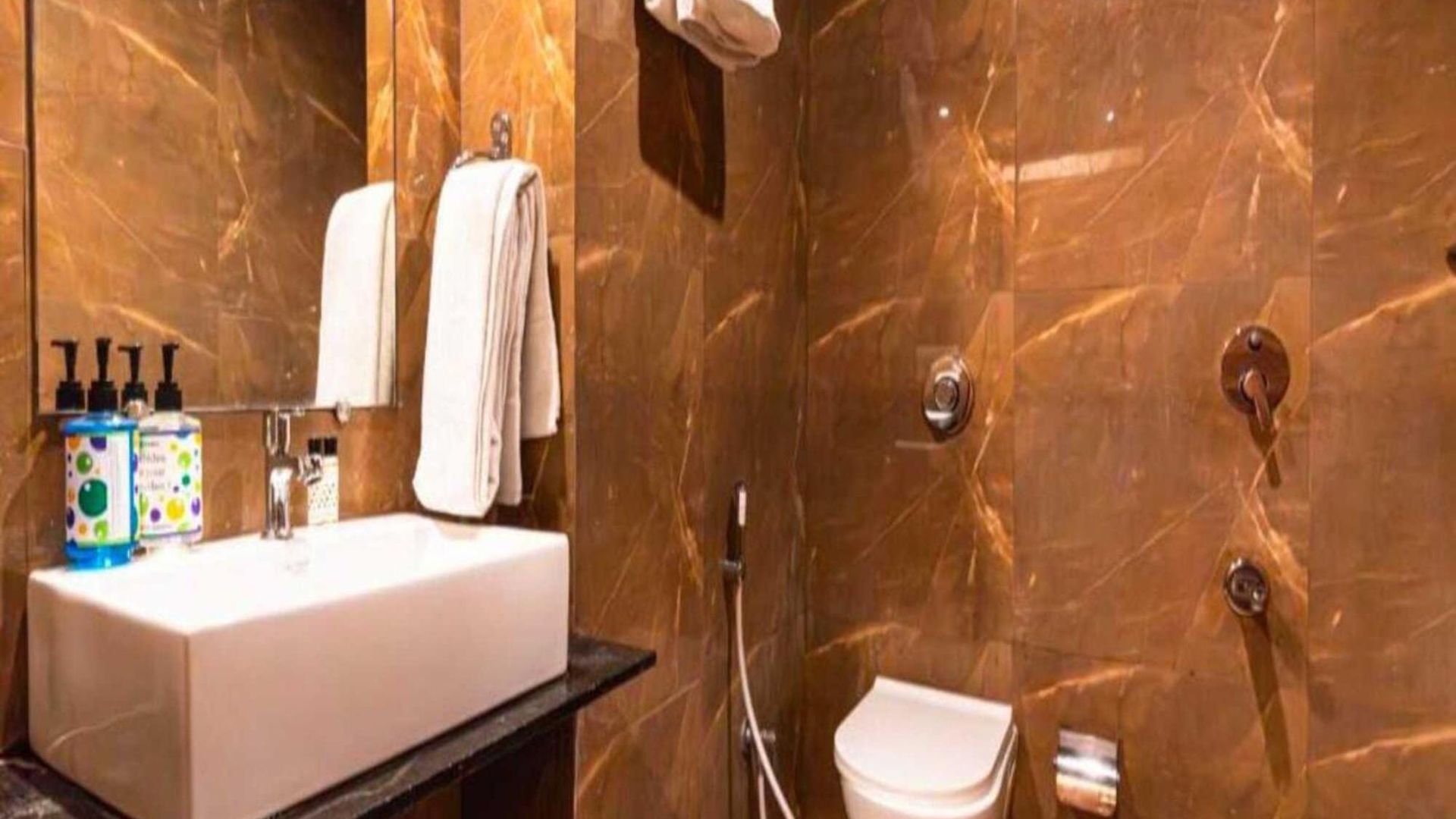 Elegant Hotel Mumbai