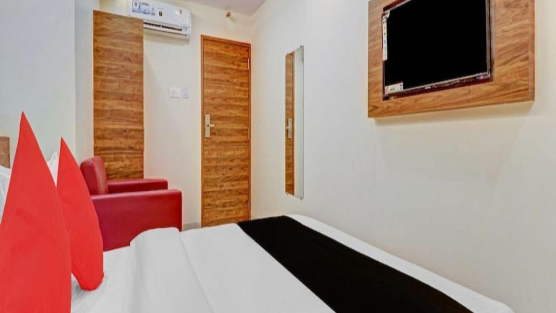 Elegant 3* Mumbai