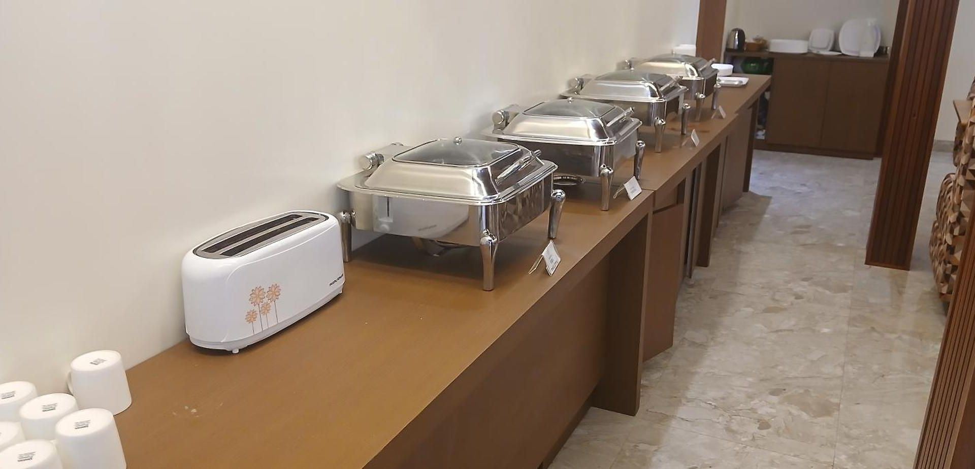 Shine Hospitality Premium 3* Mumbai