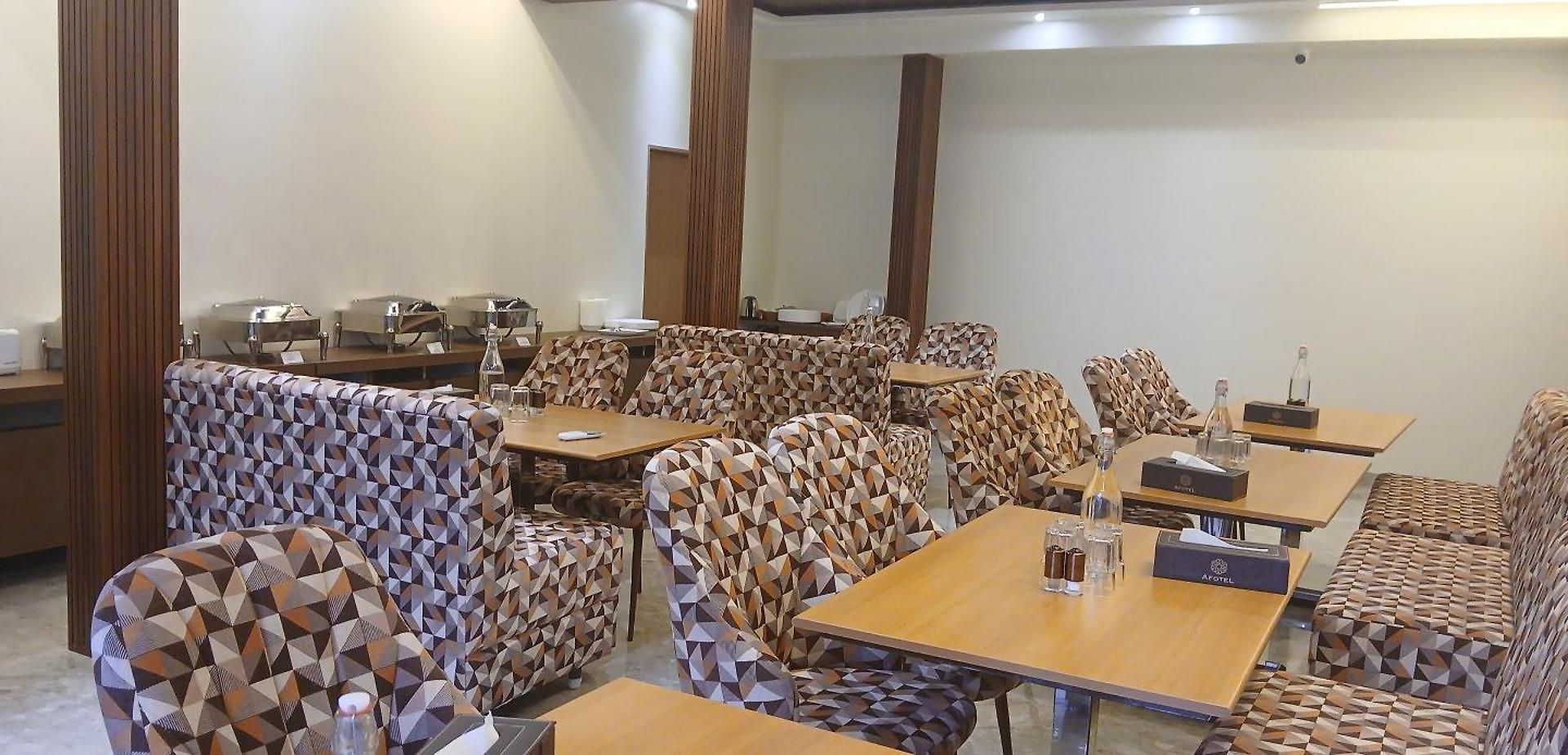 Hotel Shine Hospitality Premium