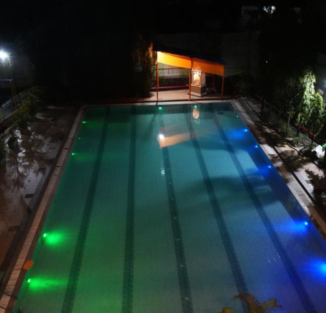 Club Emerald Mumbai