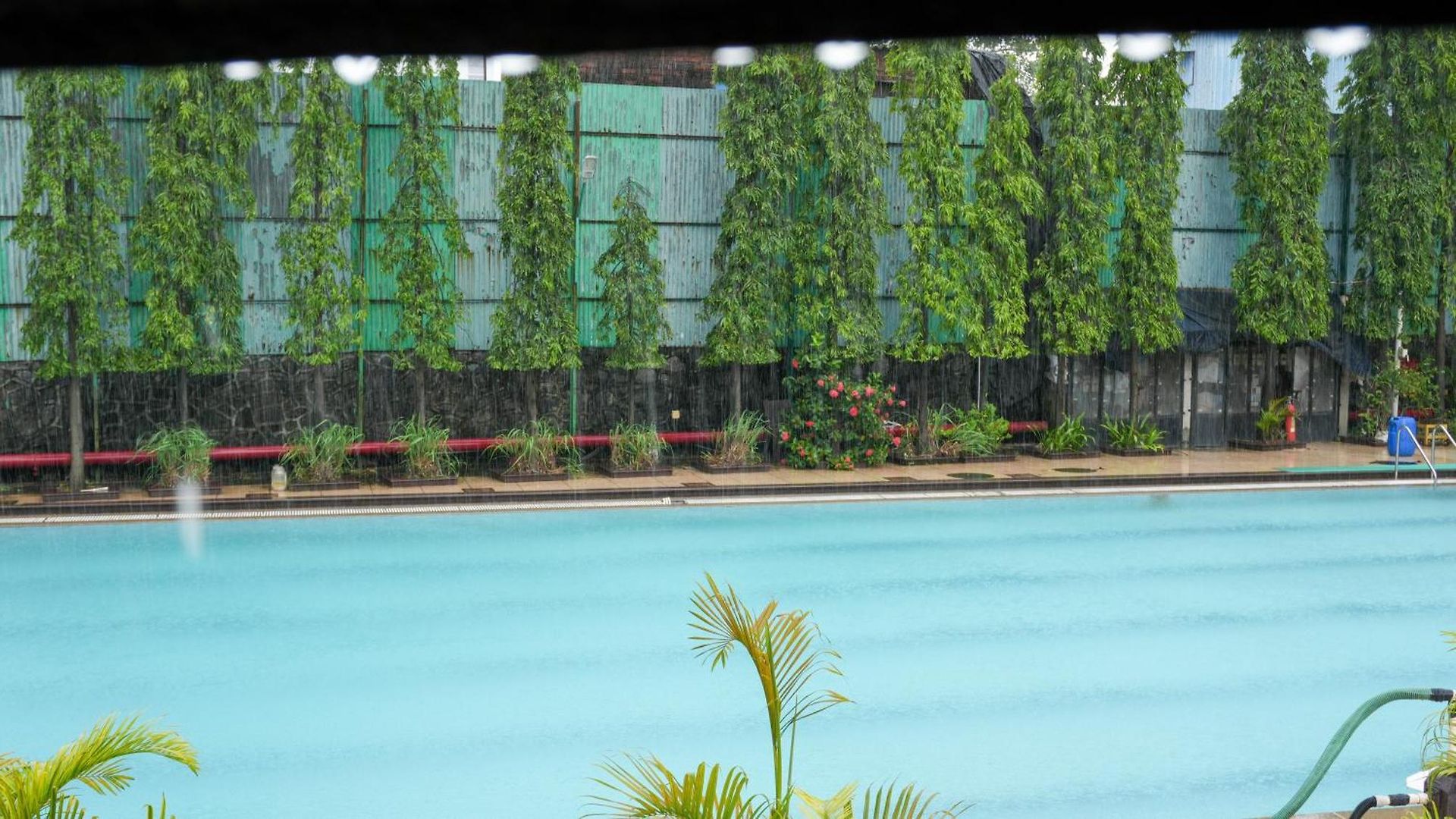 Club Emerald Hotel