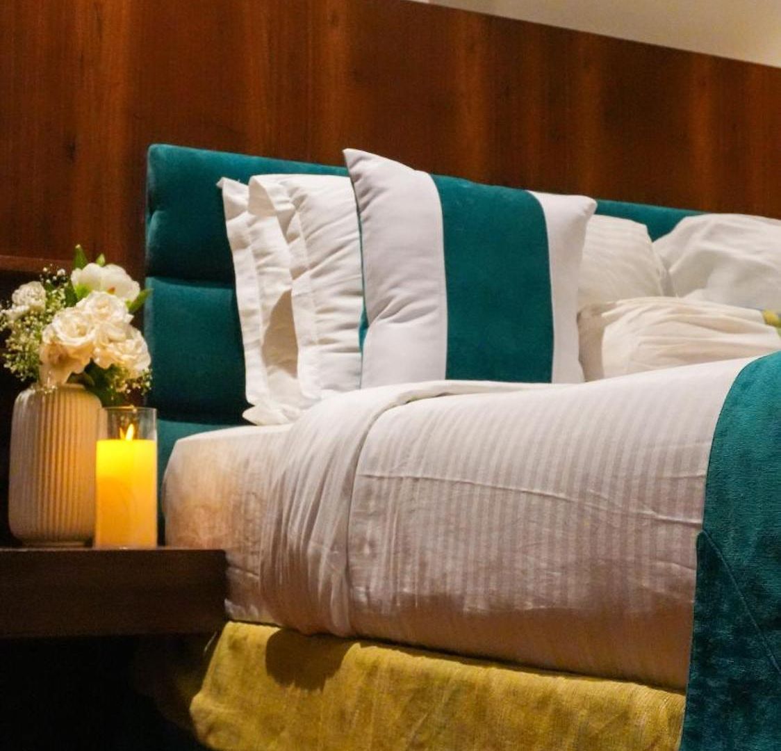 Club Emerald Hotel