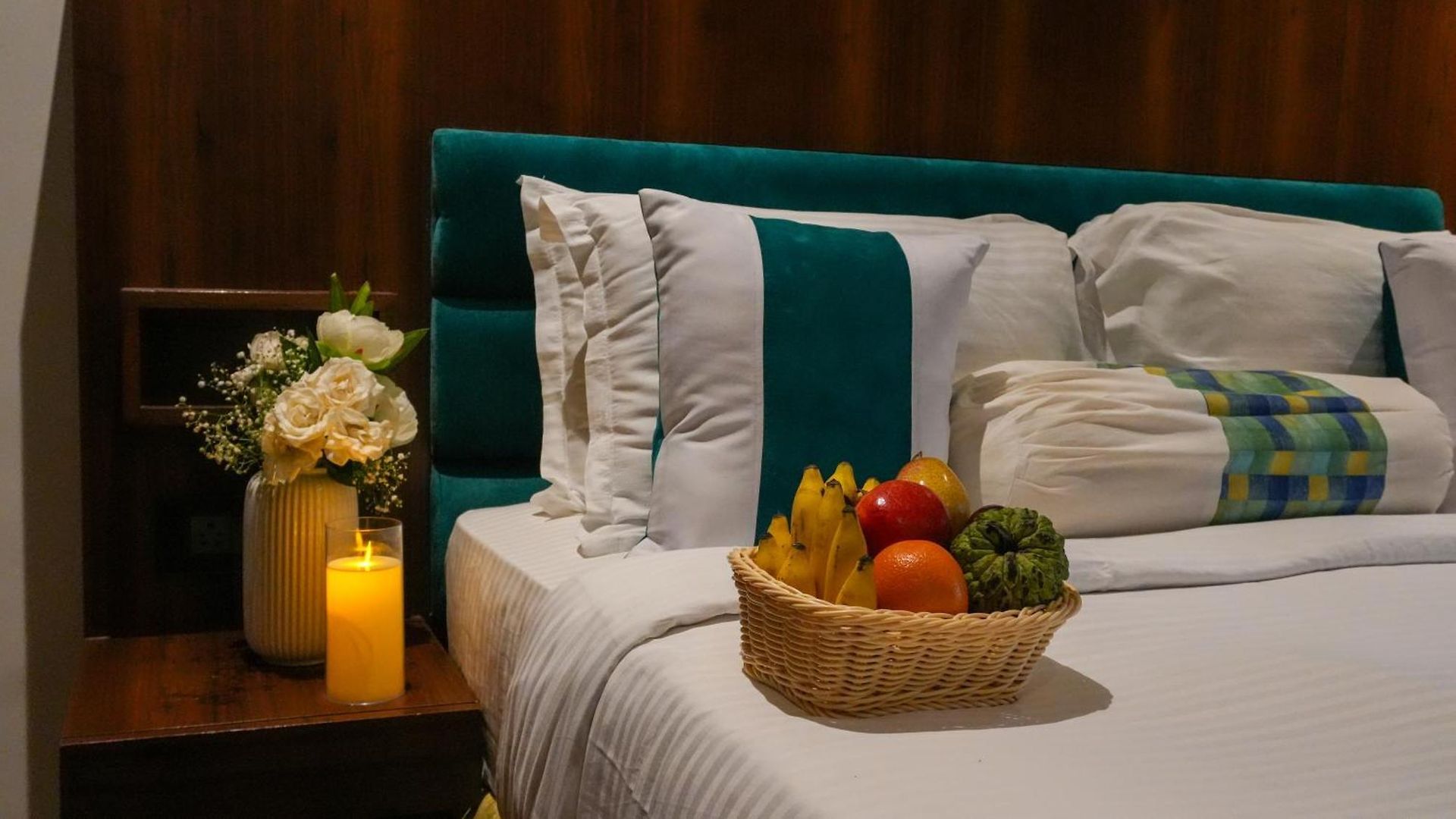 Club Emerald Hotel 3*
