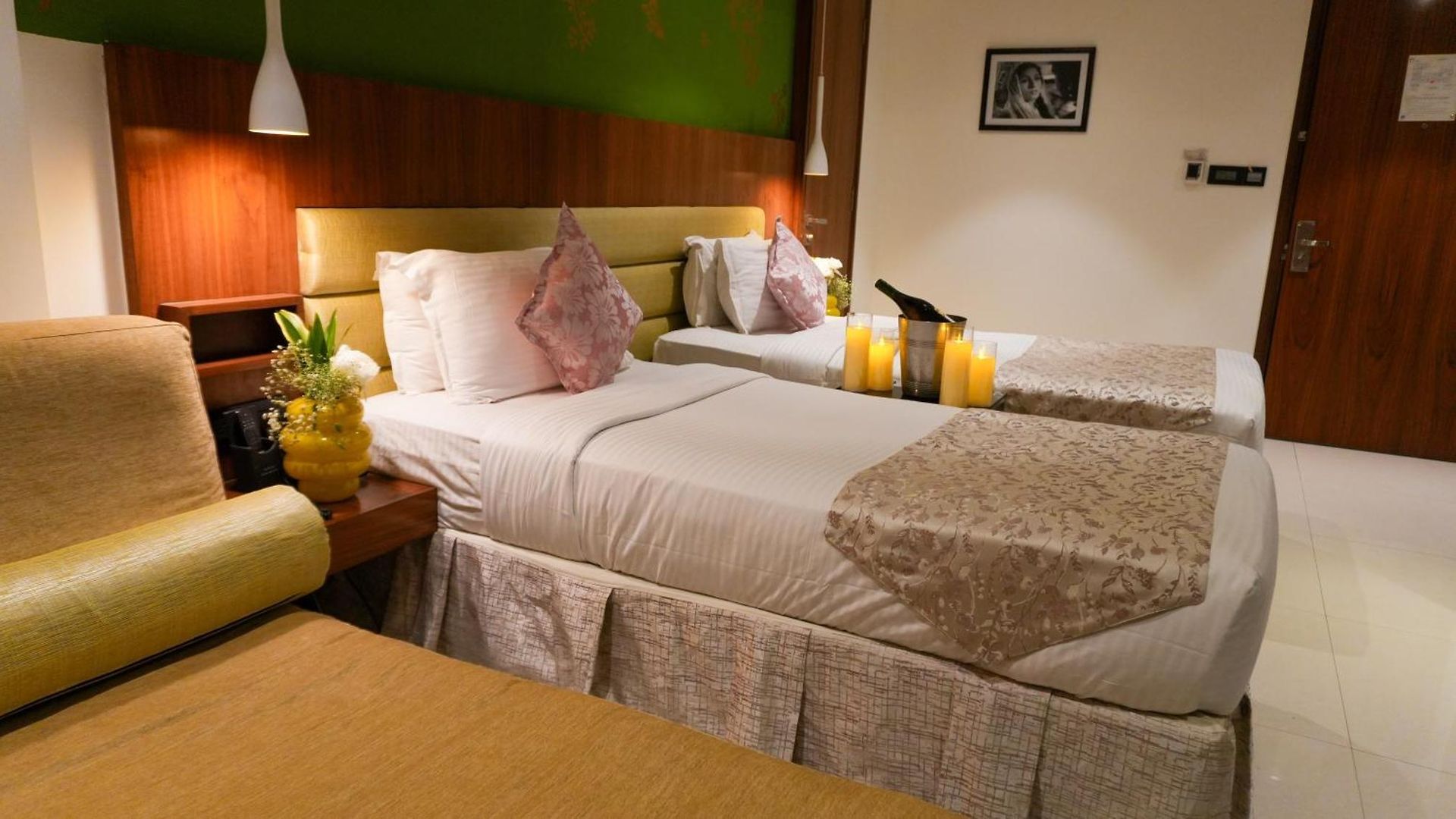 Club Emerald 3*