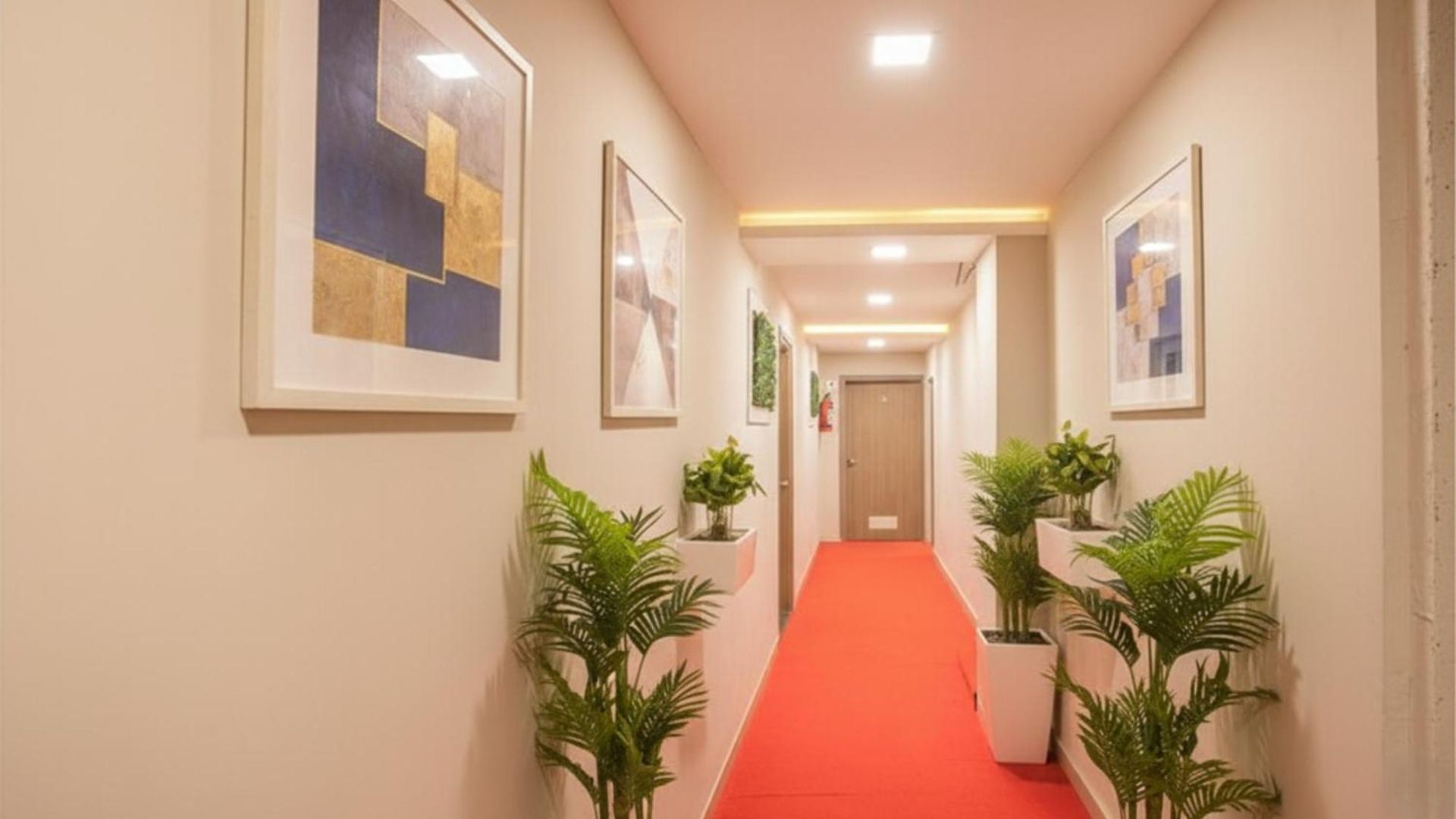Hotel Fabhotel Silver