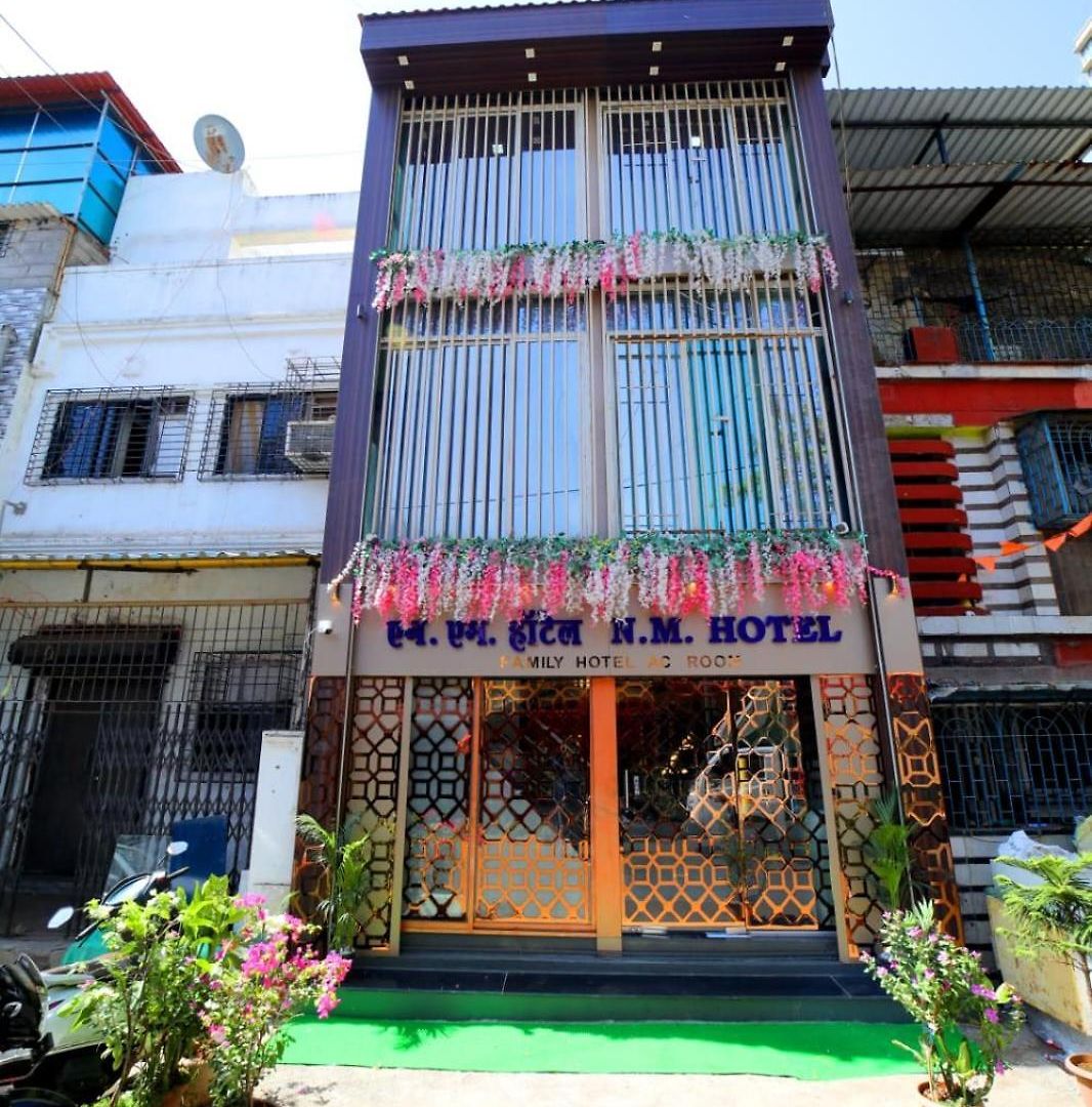 Guest house N M Nr Kokilaben Hospital 3*