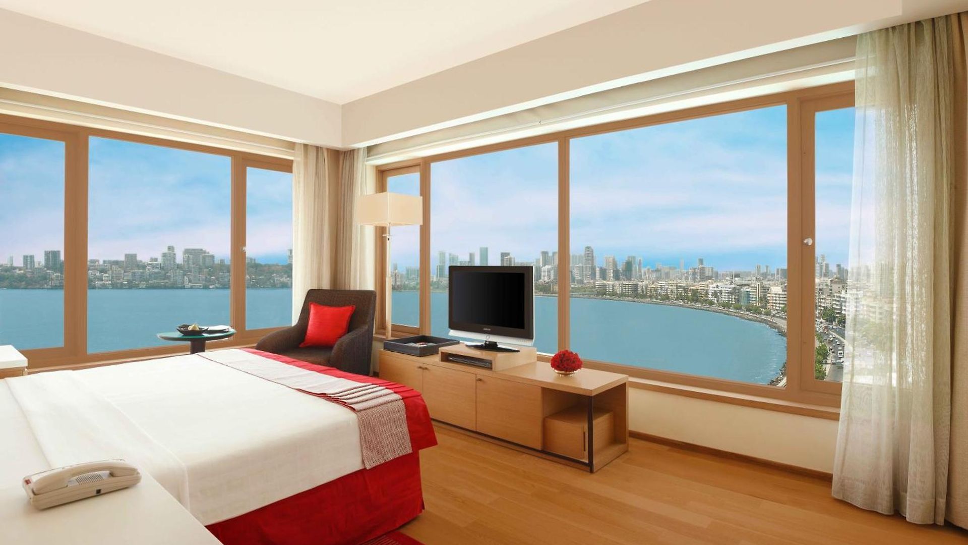 Trident Nariman Point Hotel 5*