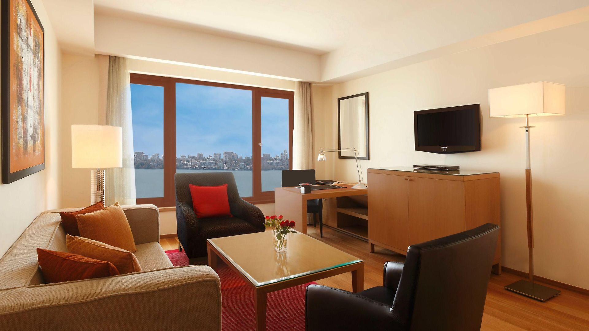Trident Nariman Point 5*