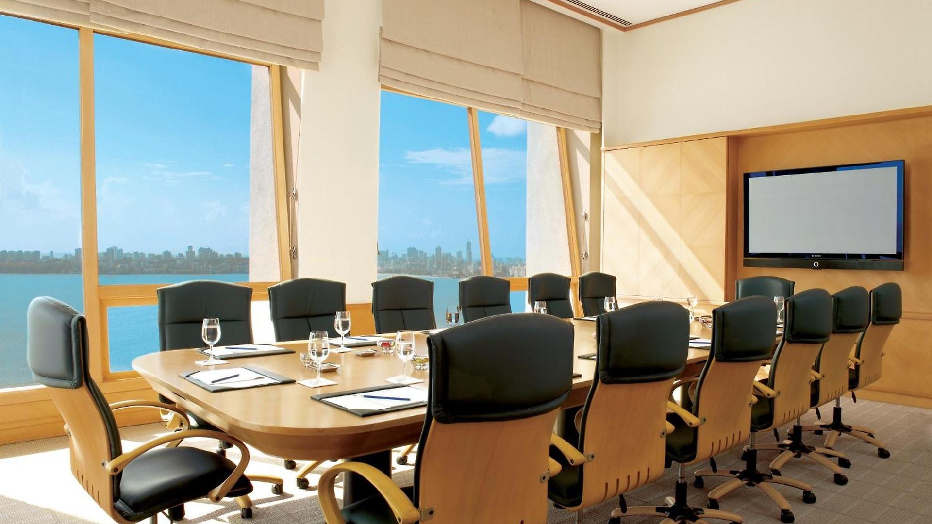 Hotel Trident Nariman Point 5*
