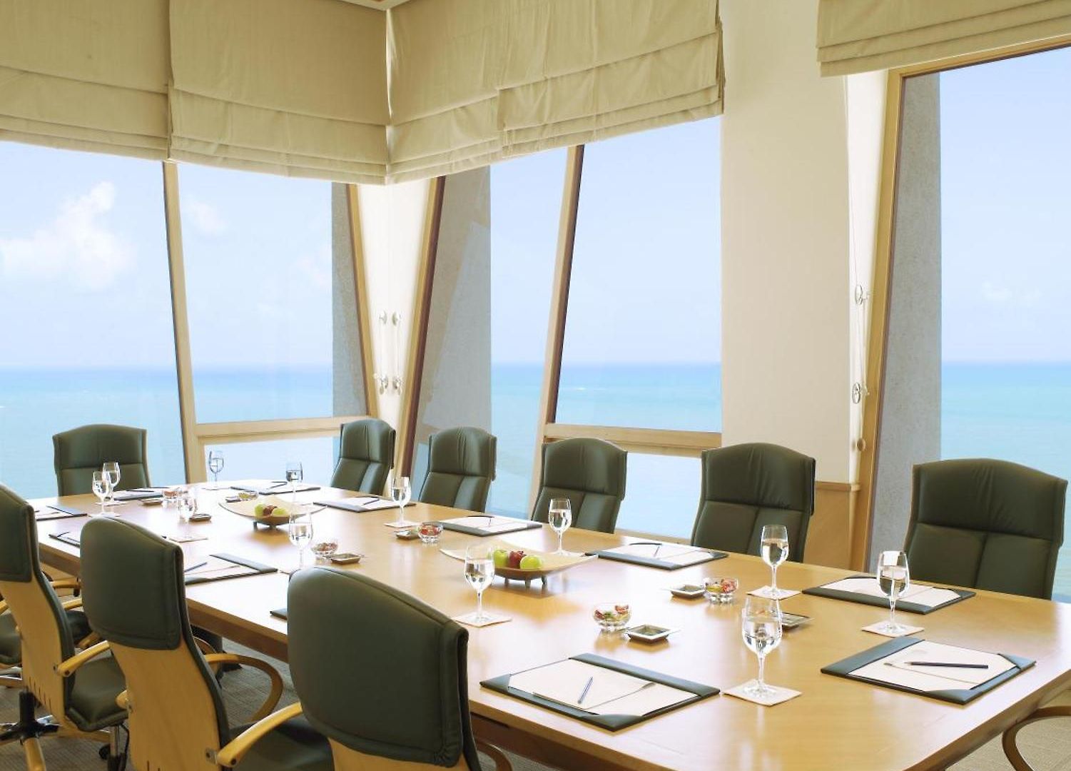 Trident Nariman Point 5*
