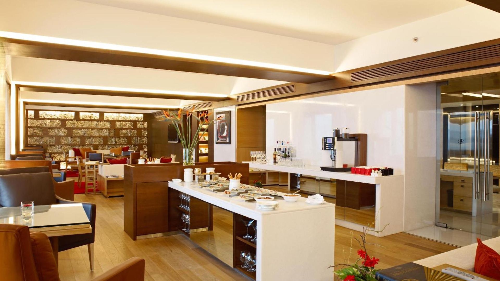 Trident Nariman Point Hotel Mumbai