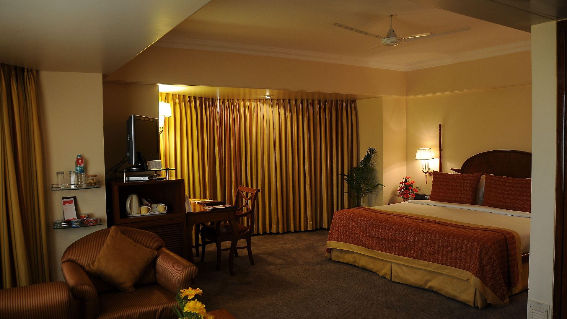 Ramada Plaza By Wyndham Palm Grove Hotel 5*