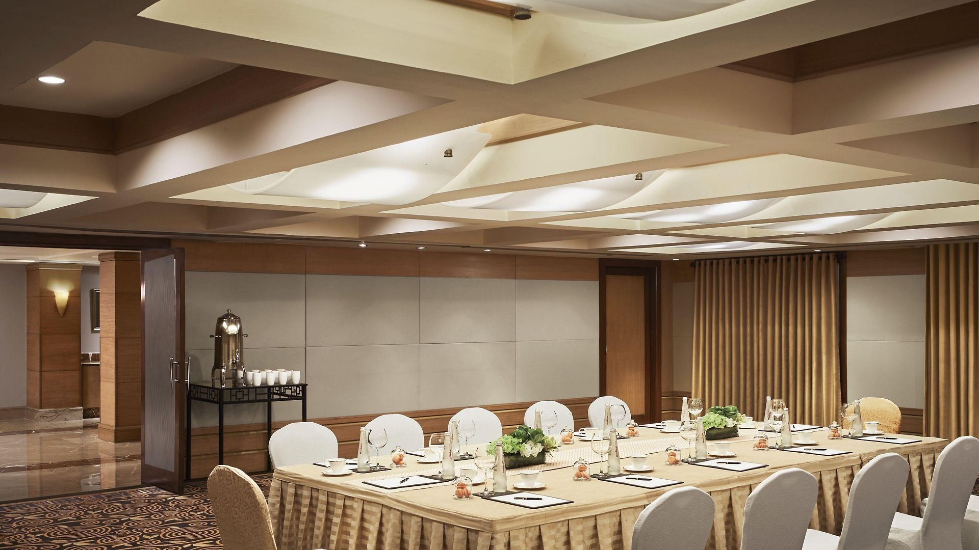 President - Ihcl Seleqtions Hotel Mumbai