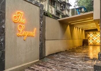 Hotel The Legend