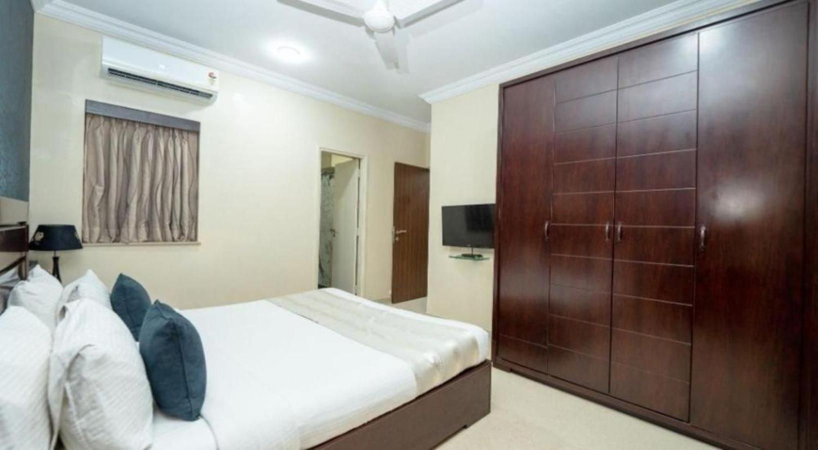 Hotel Lalco Residency