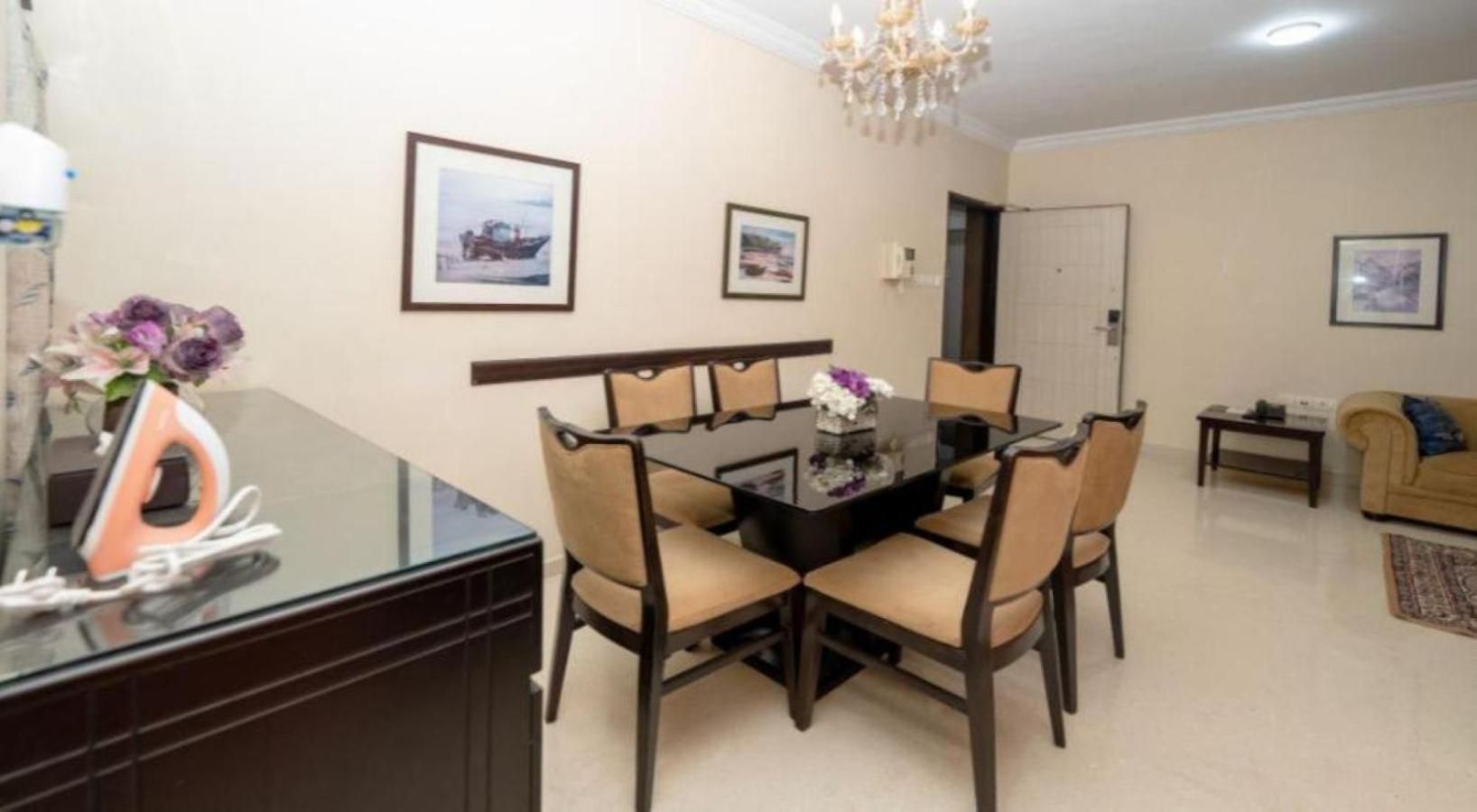 Hotel Lalco Residency 4*