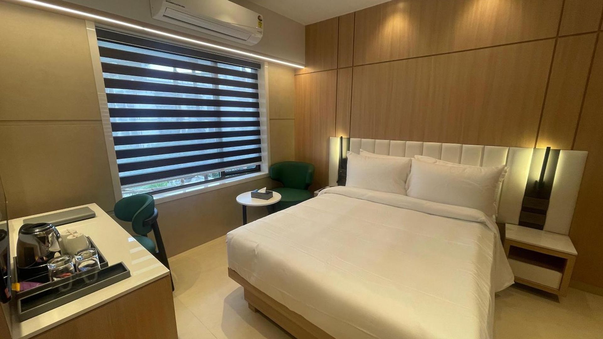 Galaxy Beacon Hotel, Santacruz ,mumbai