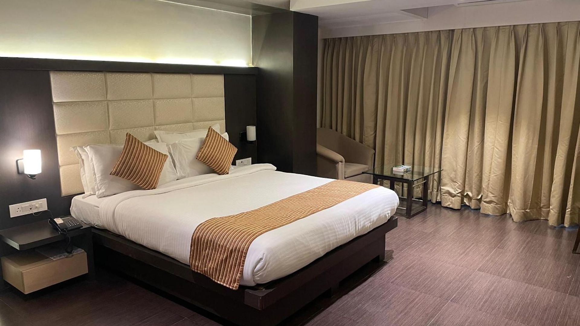 Hotel Galaxy Beacon Hotel, Santacruz ,mumbai
