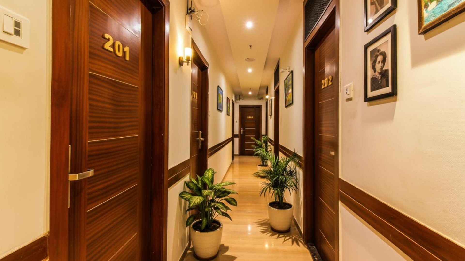 Via Empire Hotel