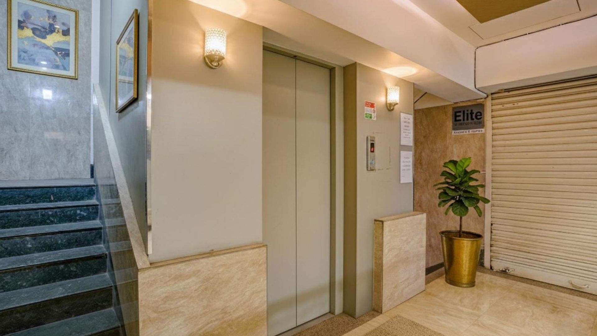 Fabhotel Veera Residency - Nr Airport Hotel 3*