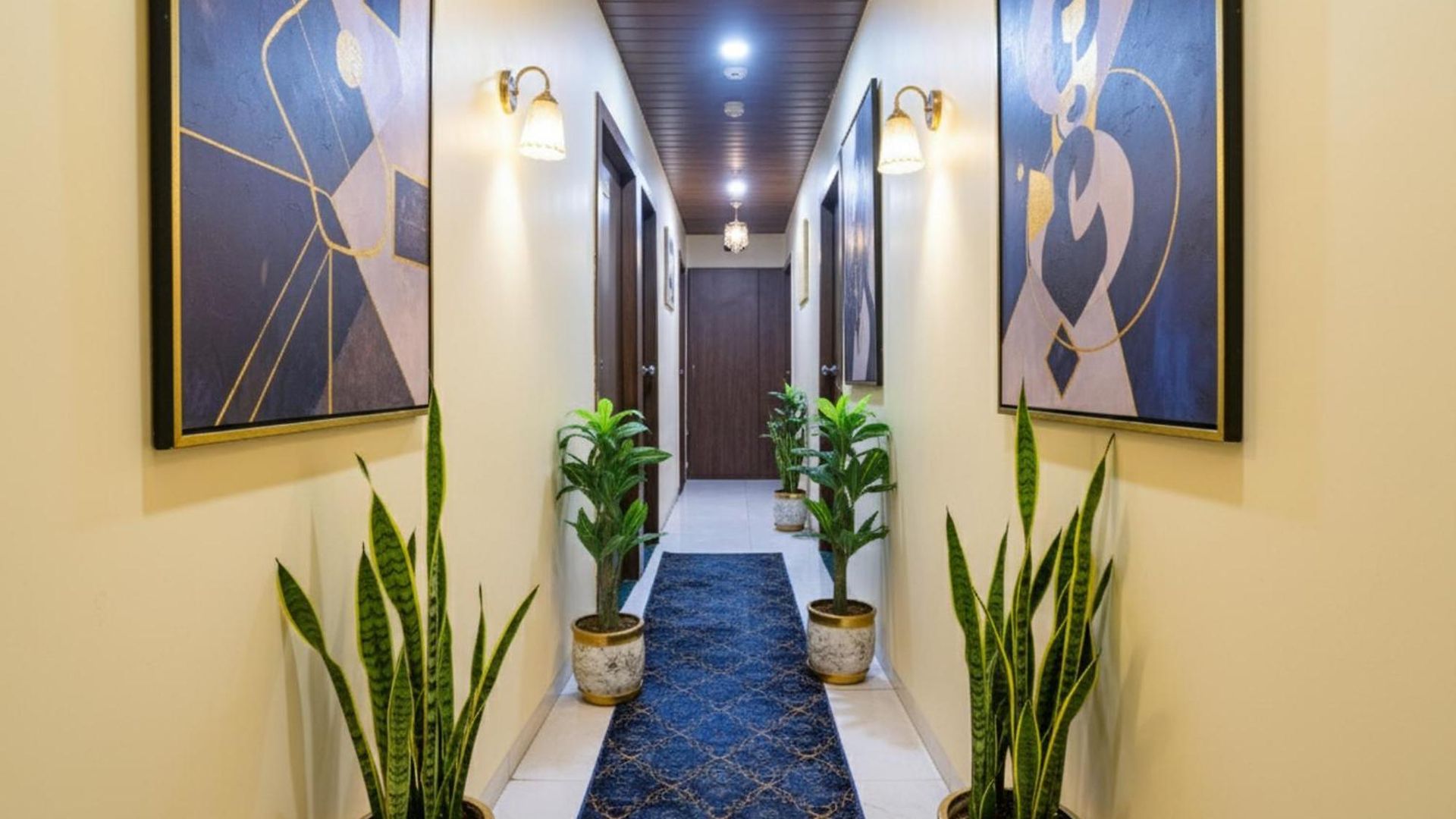 Hotel Via Bala Residency