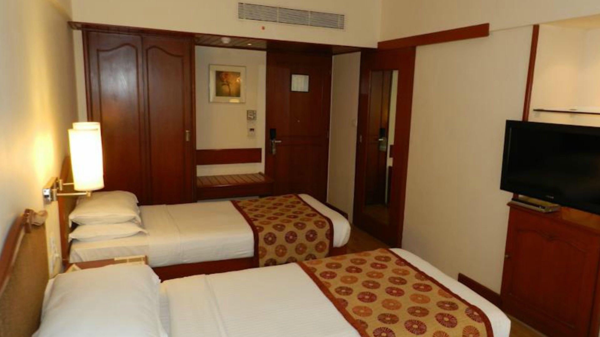 Fariyas , Colaba 4* Mumbai