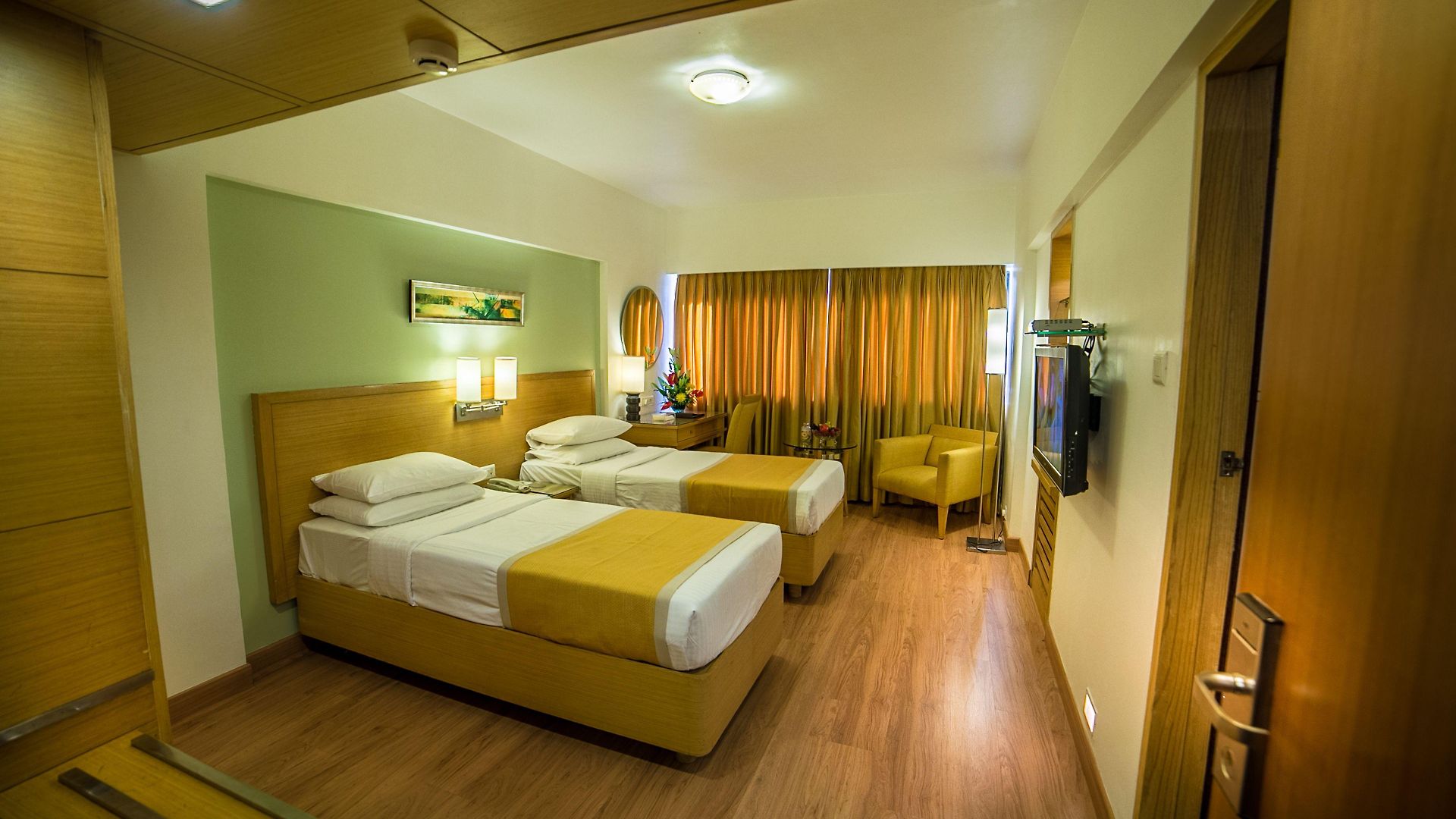 Fariyas , Colaba Mumbai