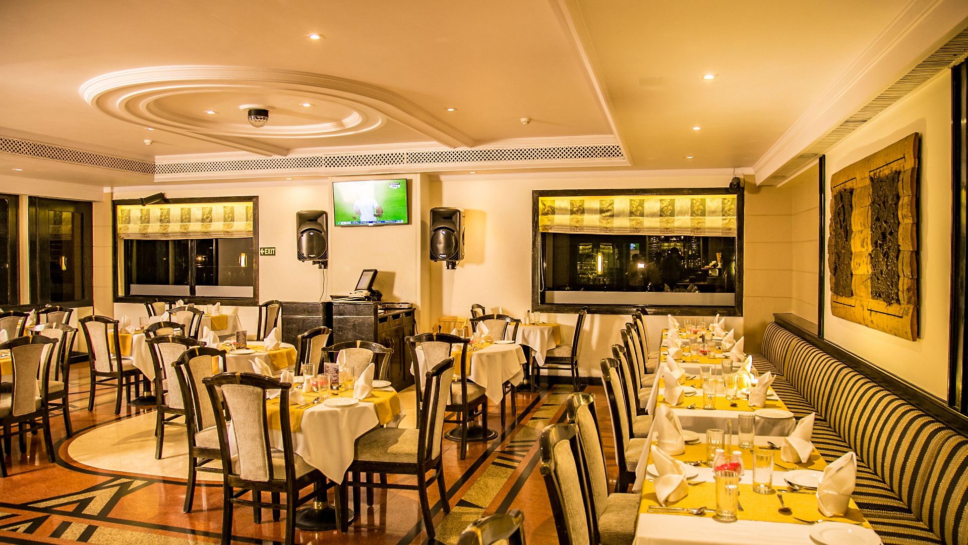 Fariyas , Colaba