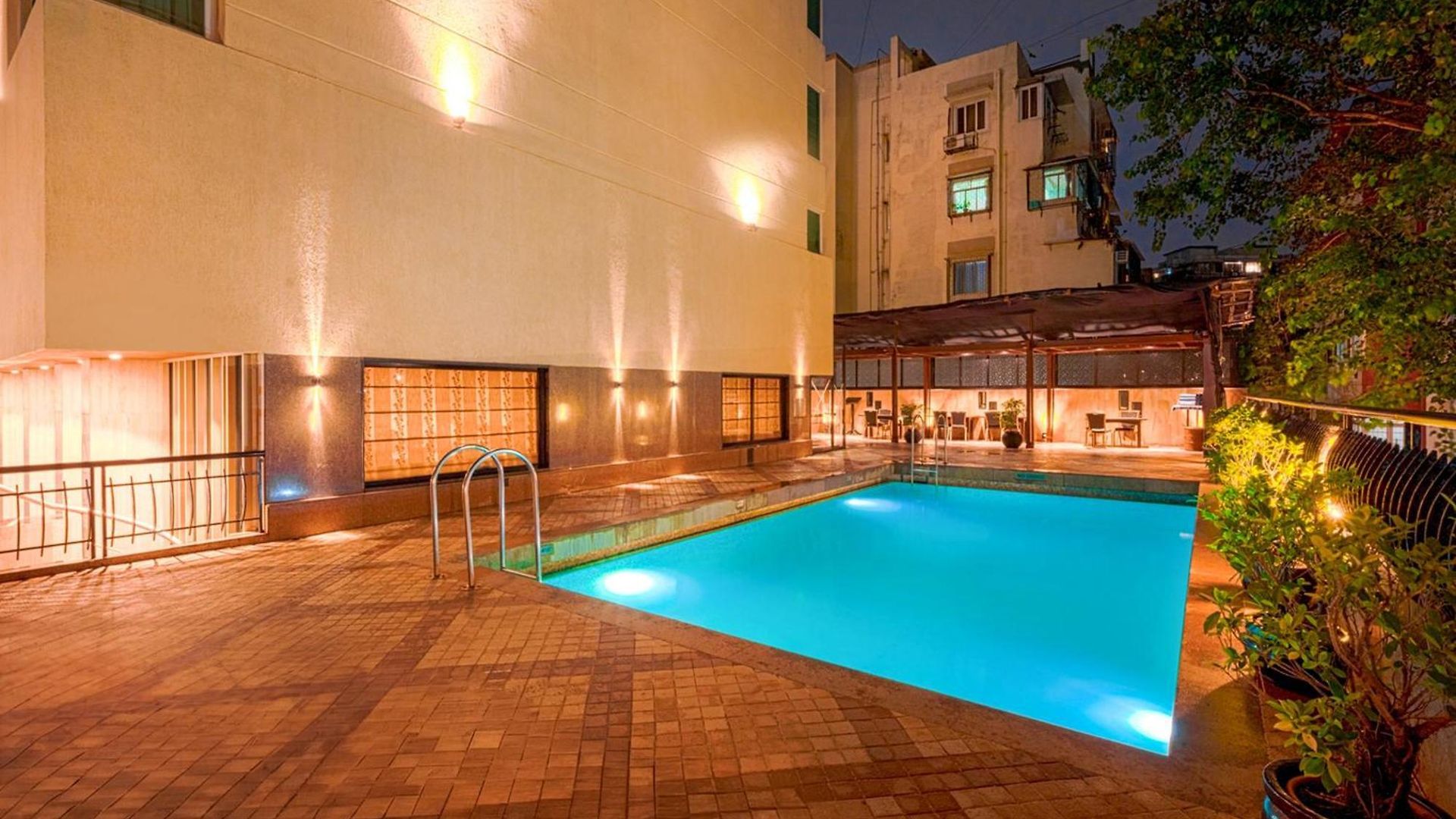 Fariyas , Colaba Hotel Mumbai