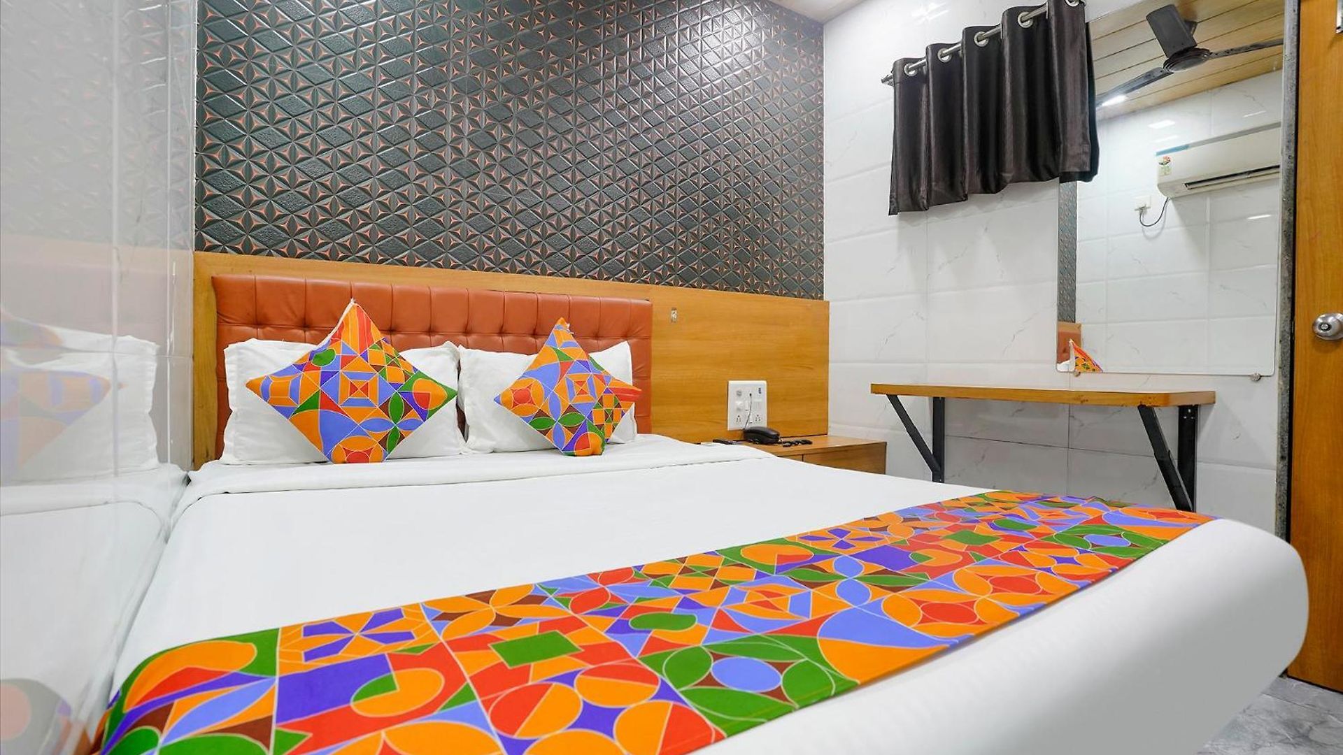 Via Chembur Residency Hotel