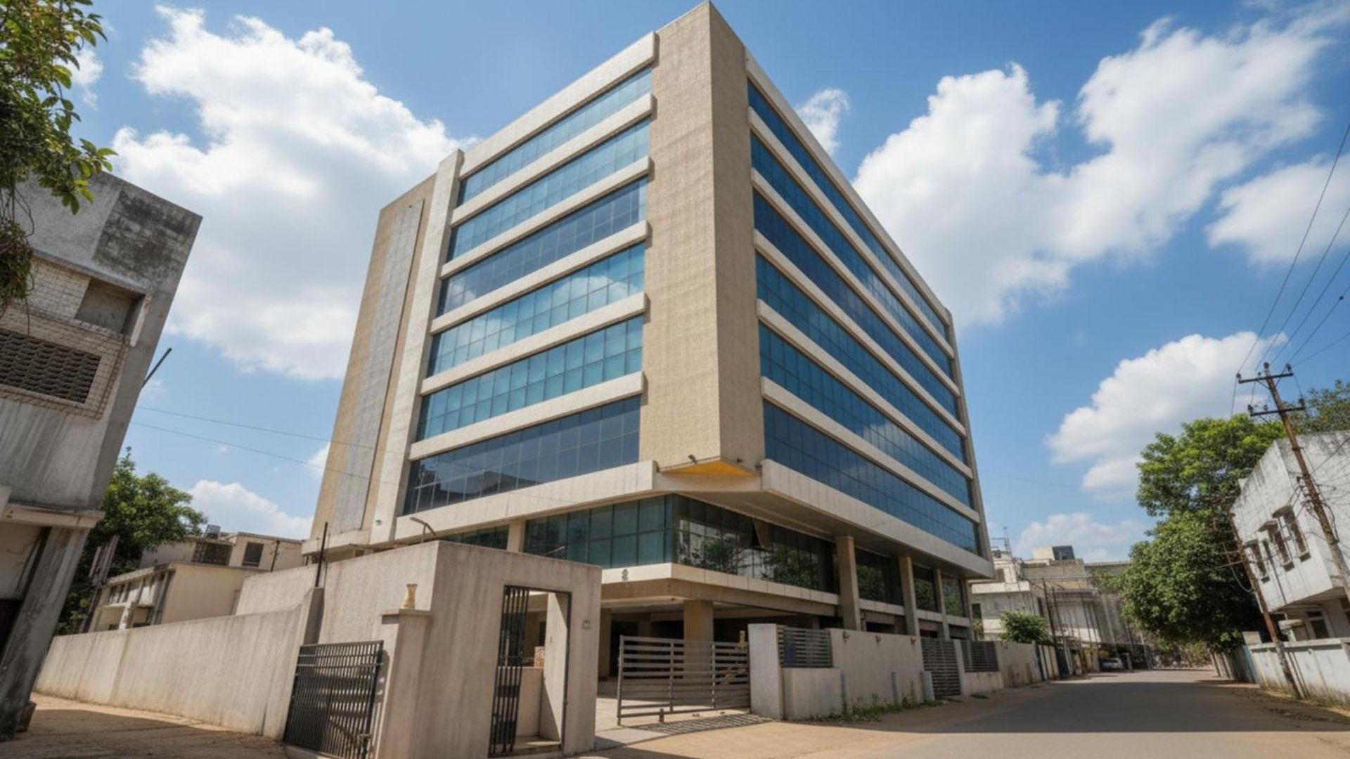 Fabhotel Royal International - Nr International Airport Hotel 3*