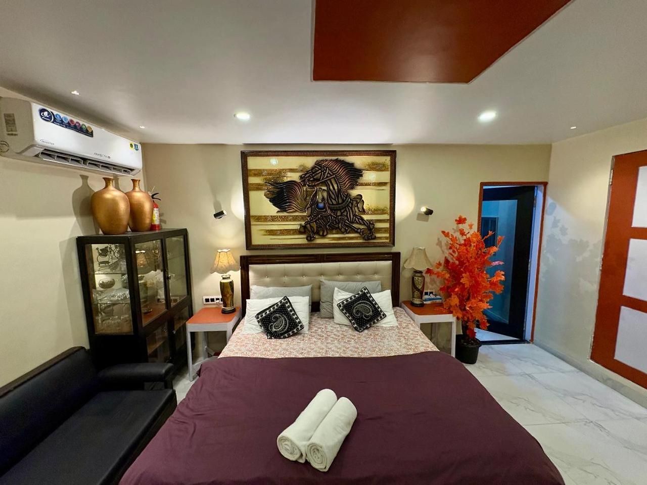 Apartment - 27, One Bedroom Apt- Bandra West