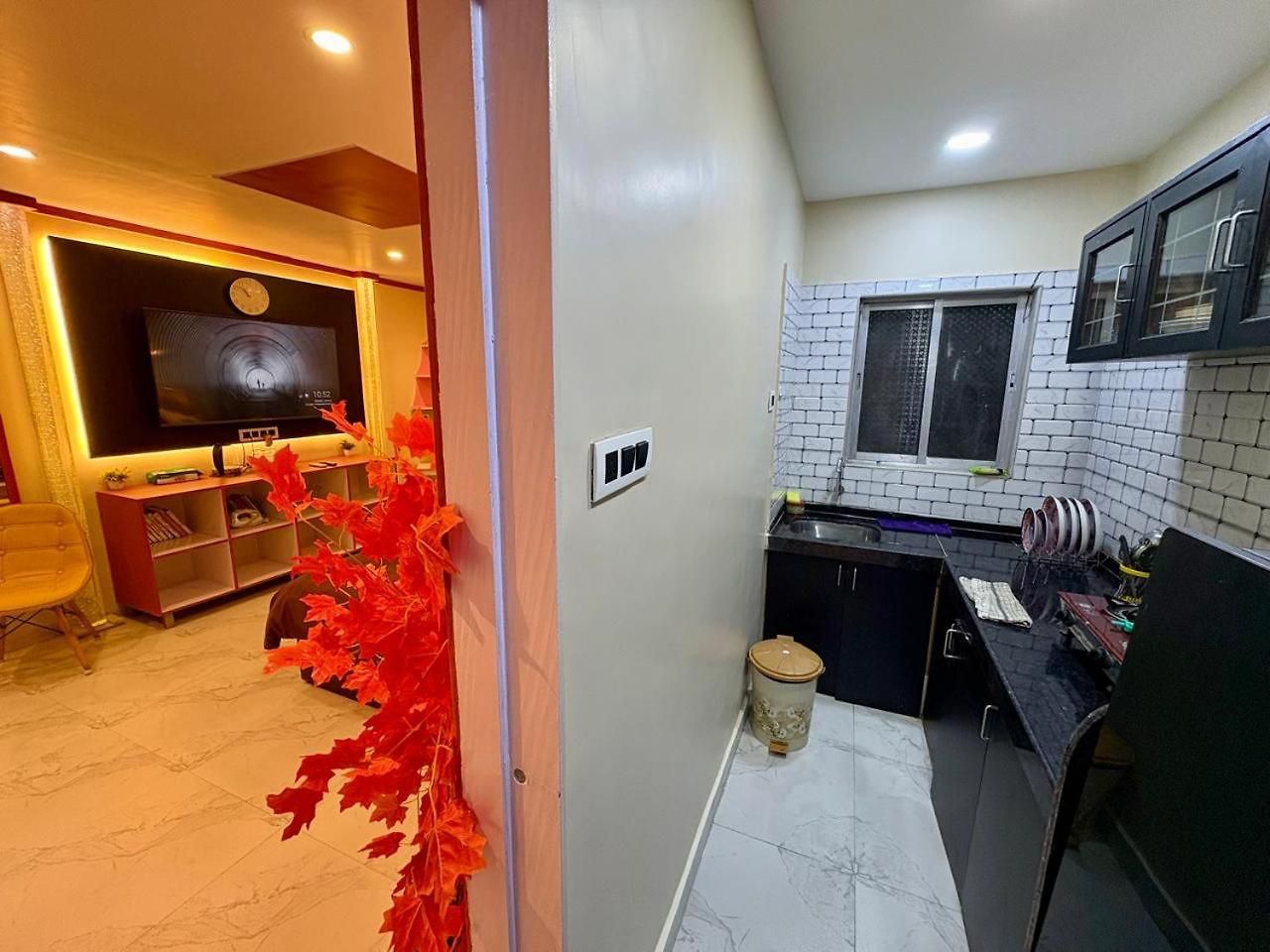 - 27, One Bedroom Apt- Bandra West * Mumbai