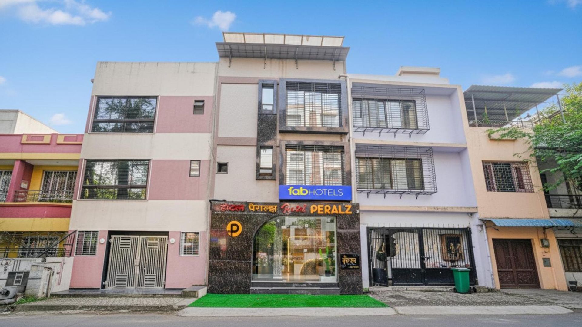 Fabhotel Peralz - Nr Boriwali Station Hotel Mumbai