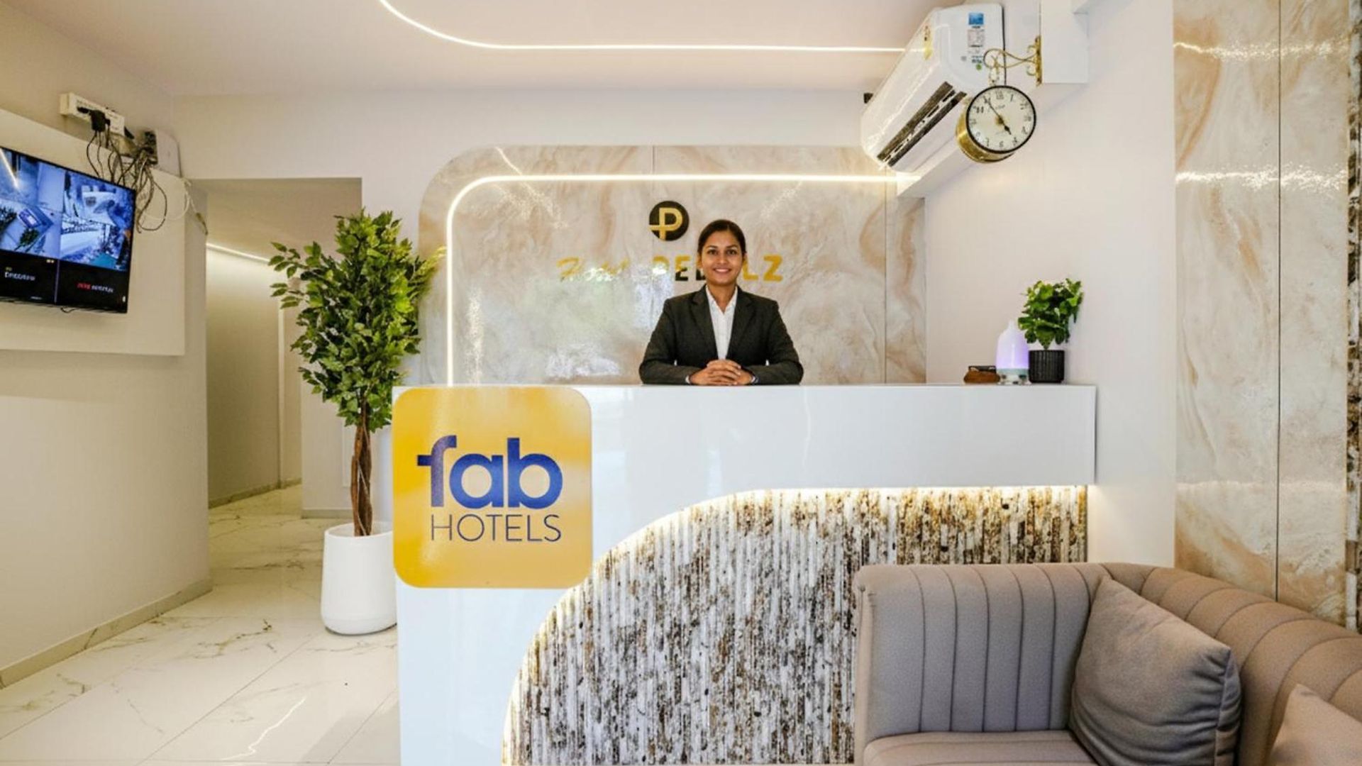 Fabhotel Peralz - Nr Boriwali Station * Mumbai