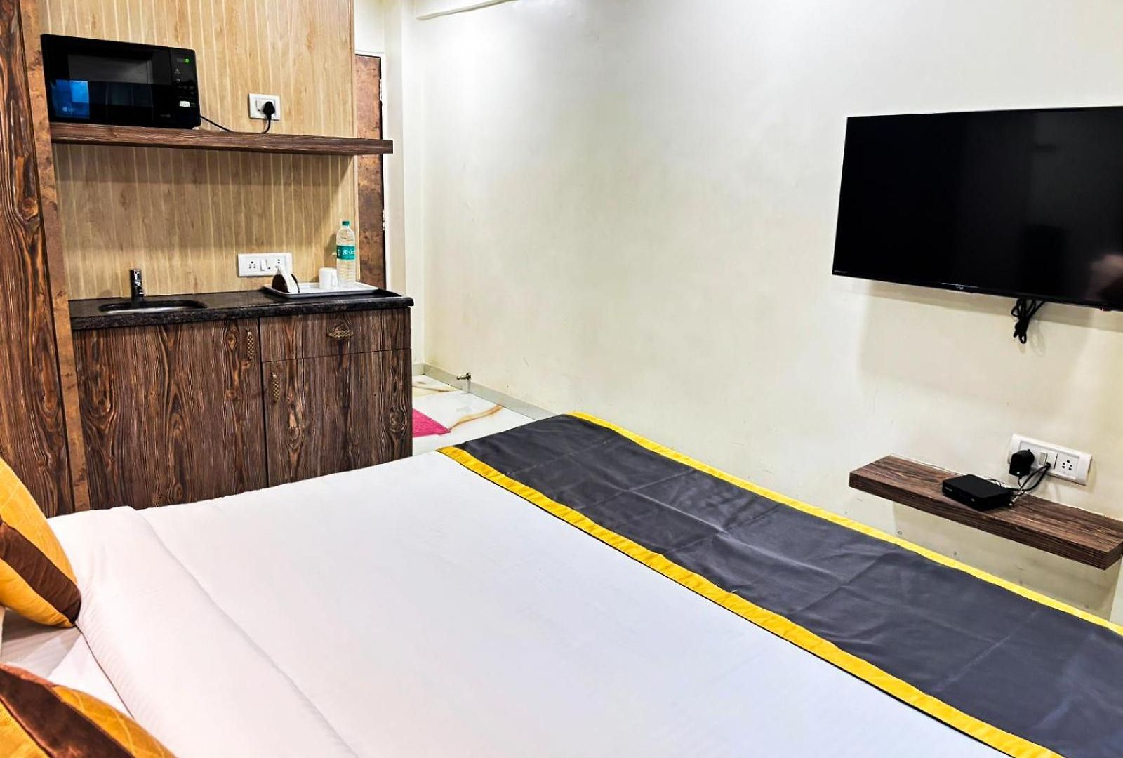 Apartment Tim Santacruz Airport *