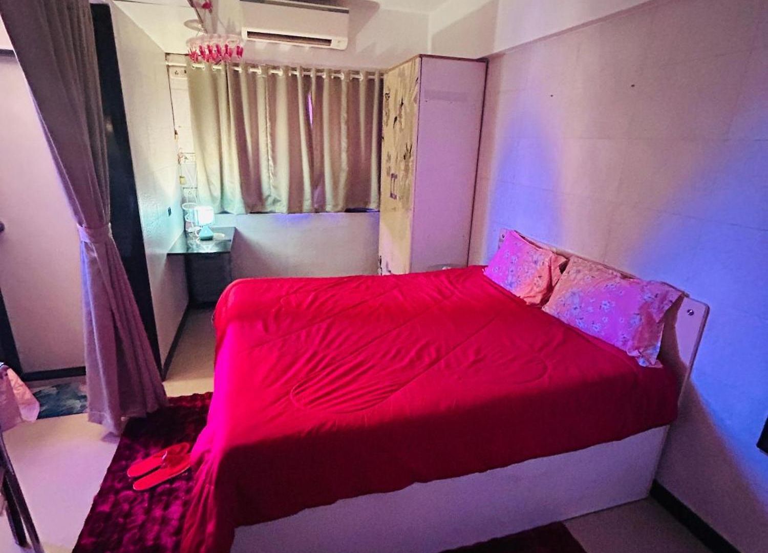 Sulu Near International Airport * Mumbai