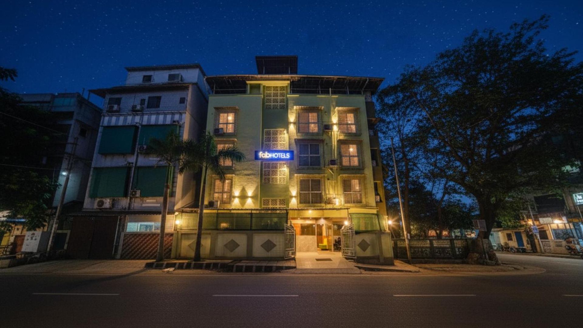 Fabhotel Utsav Residency